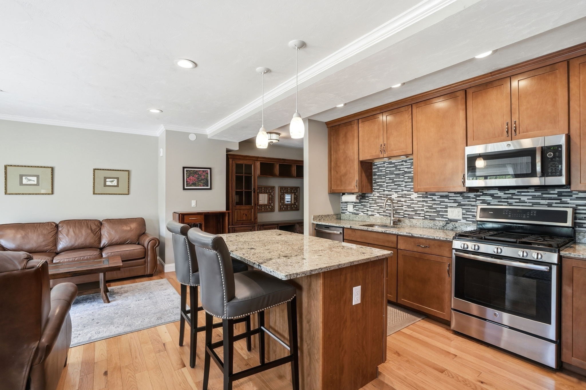 60 Lenox St # 11 Property Photo 6