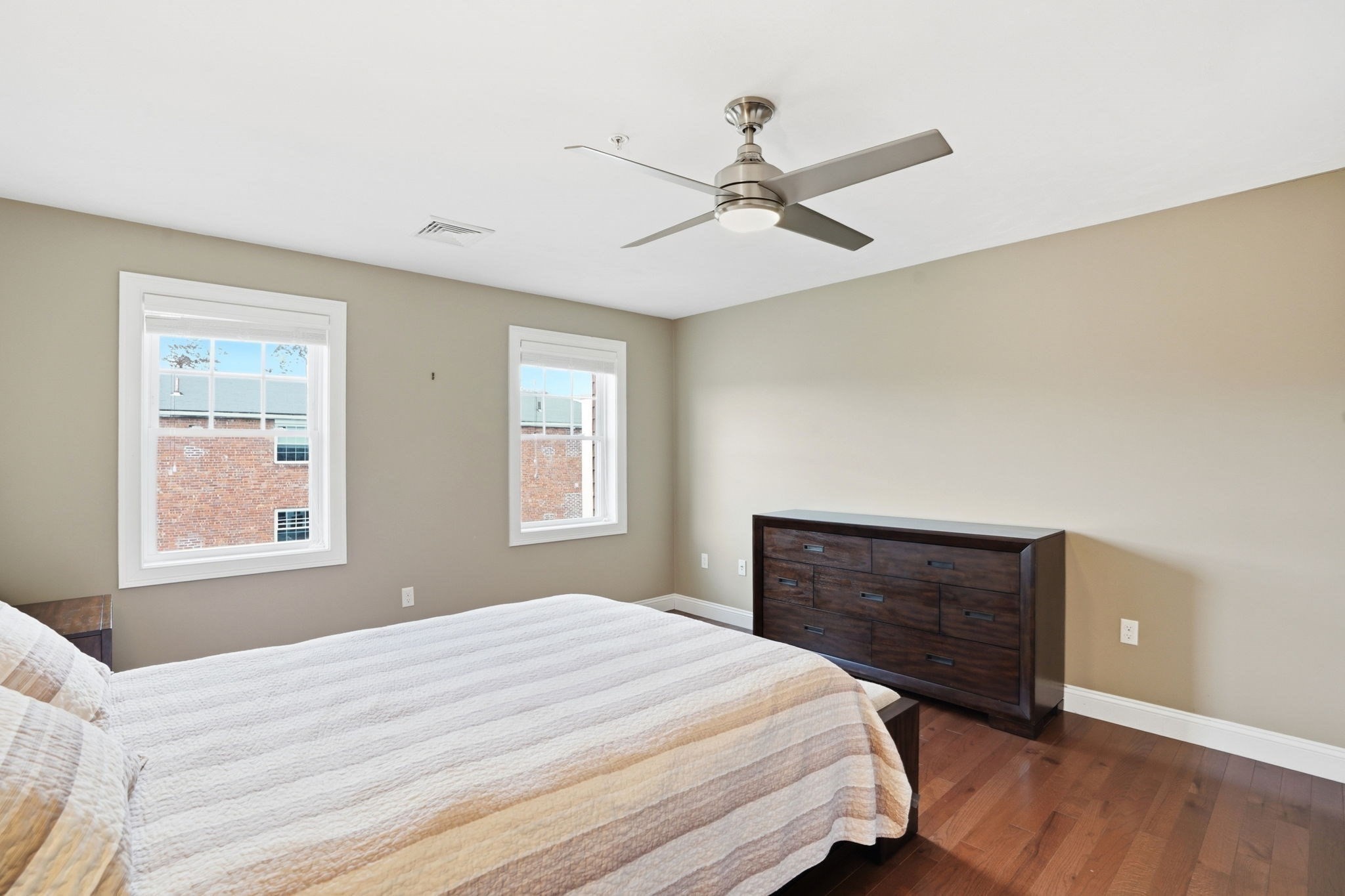 60 Lenox St # 11 Property Photo 23
