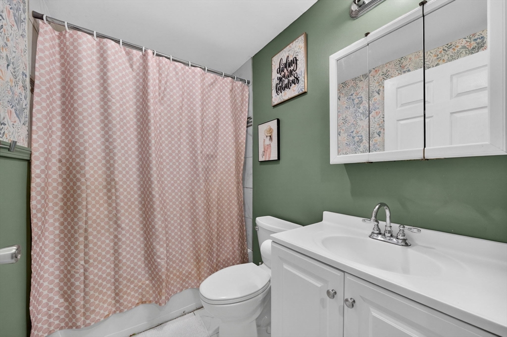 177 Cowesett Ave Property Photo 26