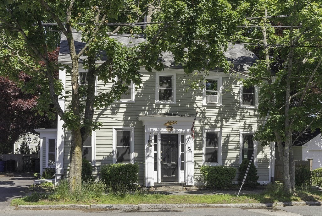 54 Ashland St Property Photo 1