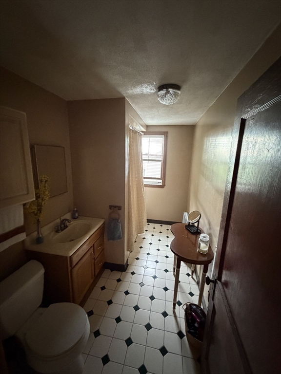 24-26 Edith Ave Property Photo 18