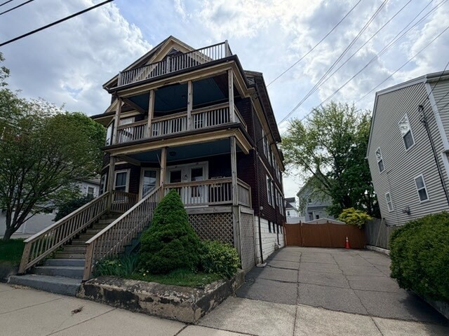 24-26 Edith Ave Property Photo 40