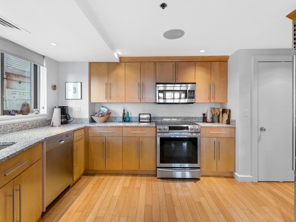 165 Tremont St # 701 Property Photo 6