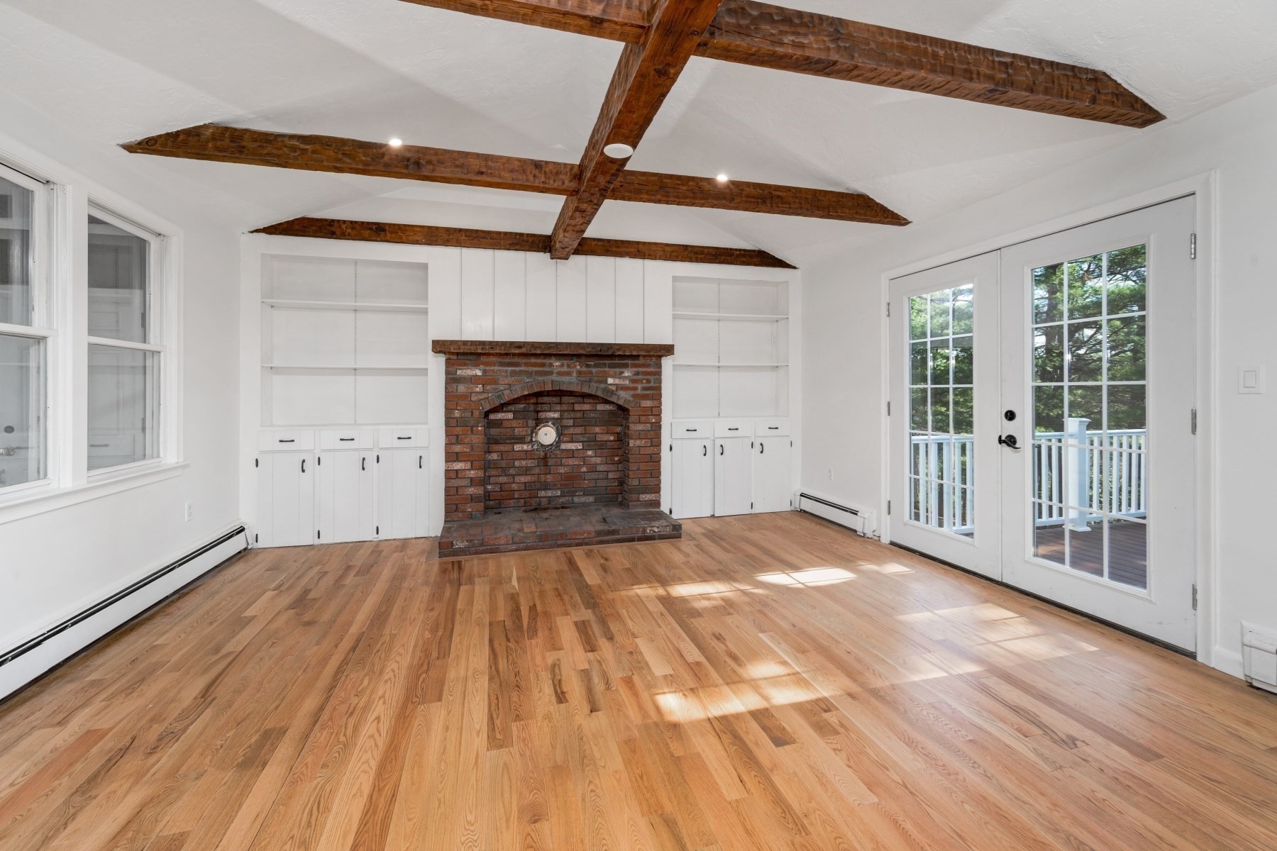10 Anchor Drive Property Photo 6