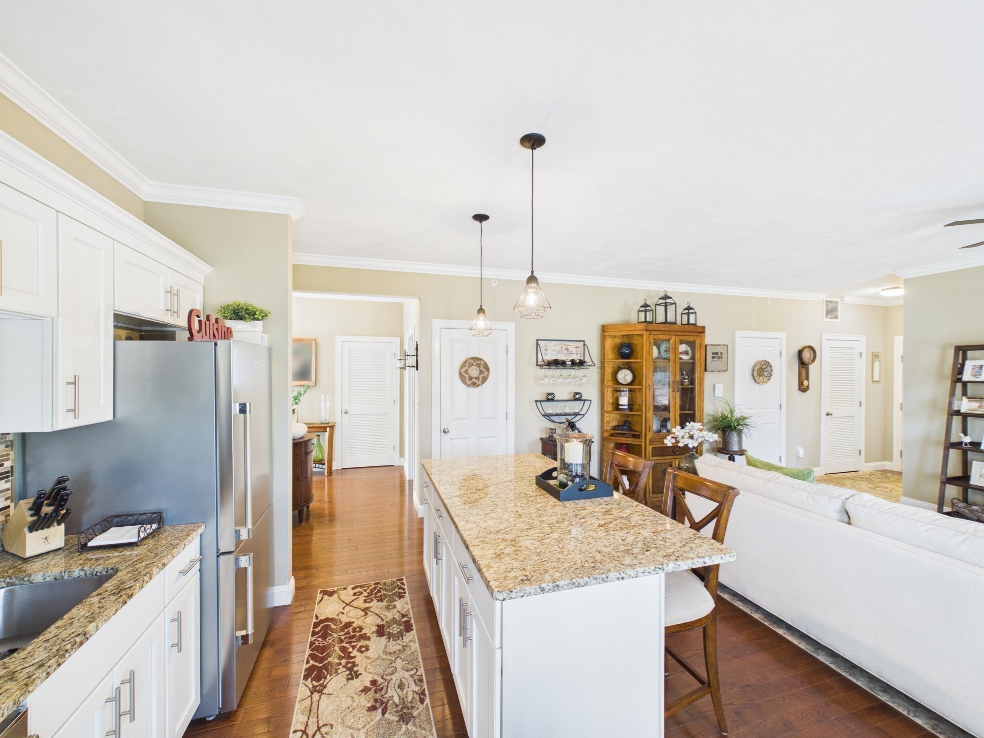 1429 Main Street # 5e Property Photo 3
