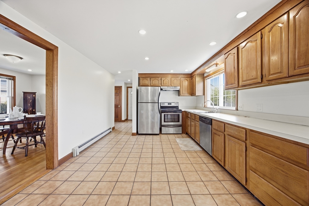 50 Harborview Rd Property Photo 9
