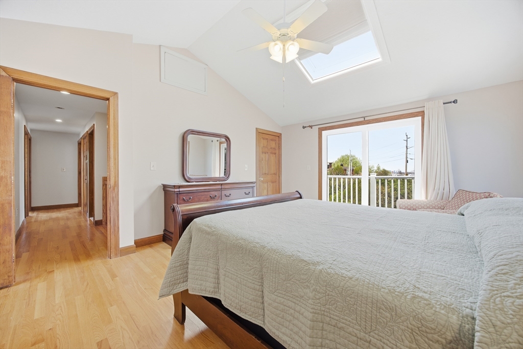 50 Harborview Rd Property Photo 19