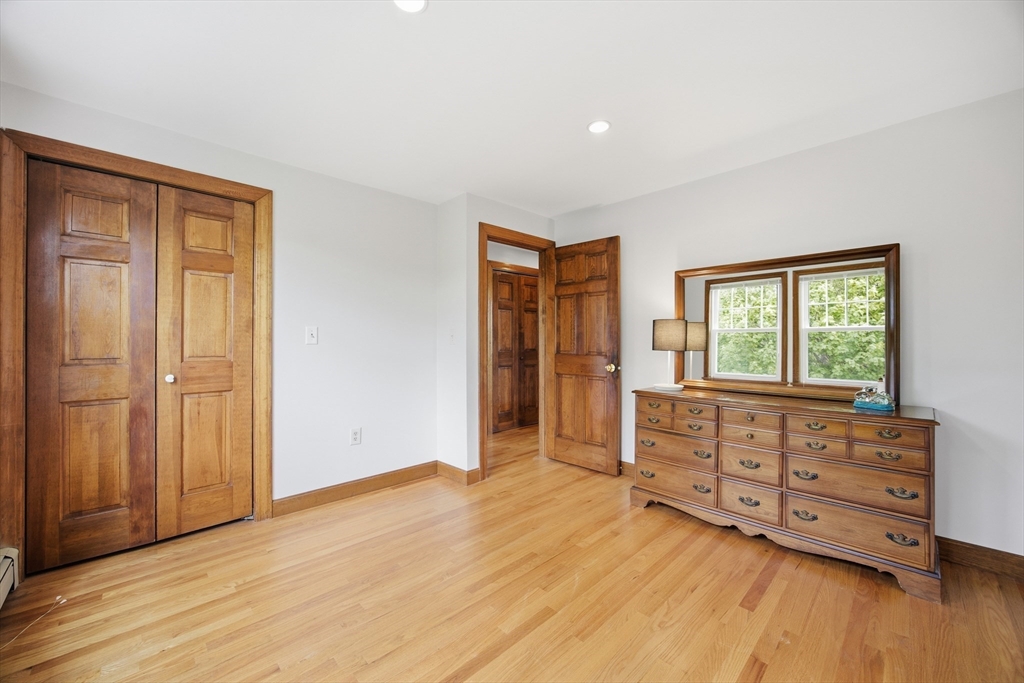 50 Harborview Rd Property Photo 21