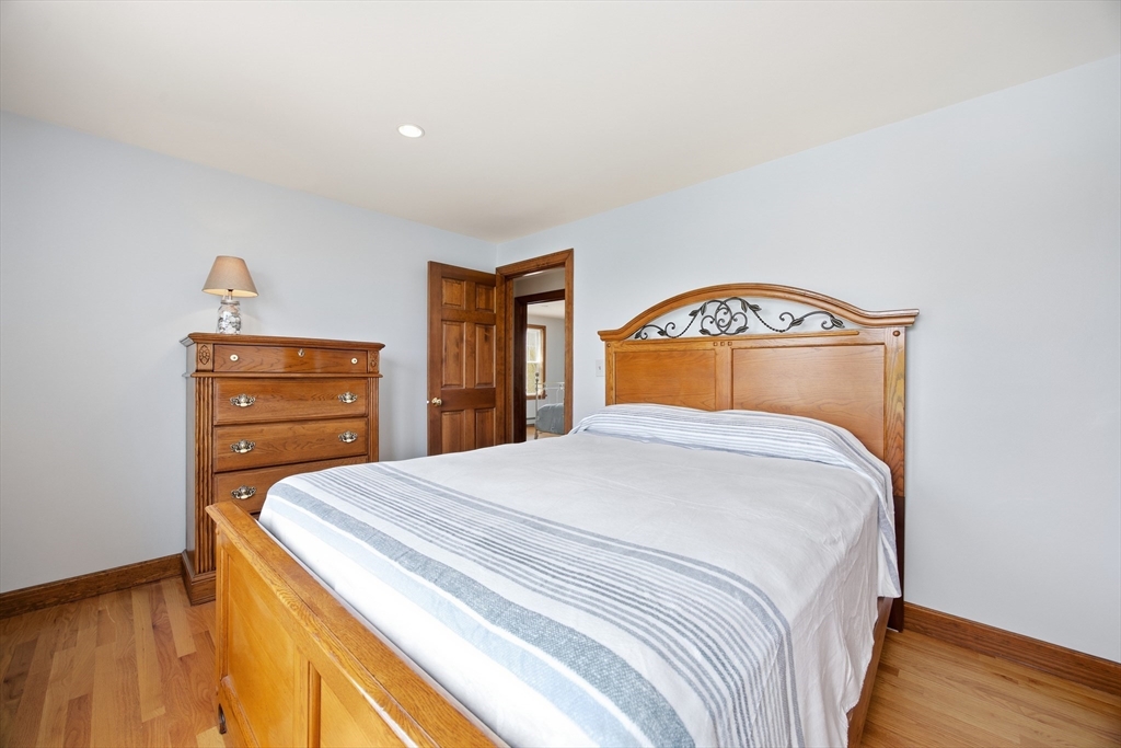 50 Harborview Rd Property Photo 22