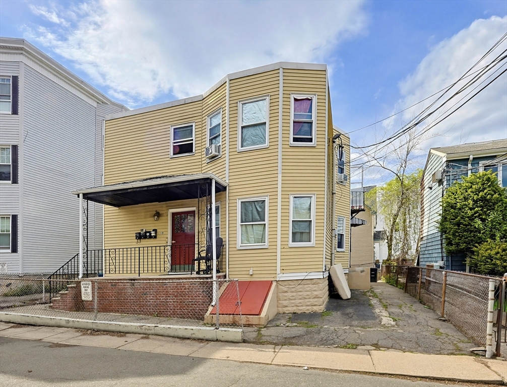 15 Kenneson Rd Property Photo 2
