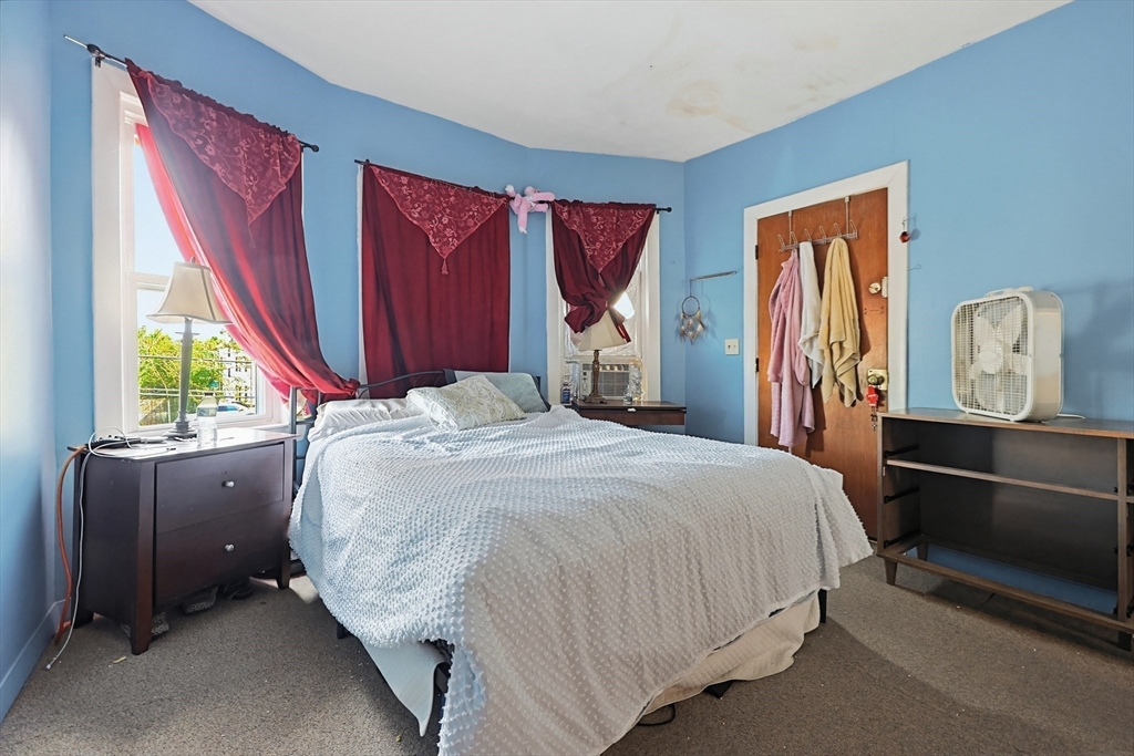 15 Kenneson Rd Property Photo 8