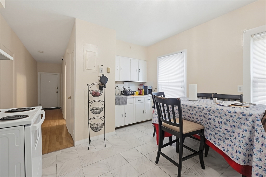 15 Kenneson Rd Property Photo 12