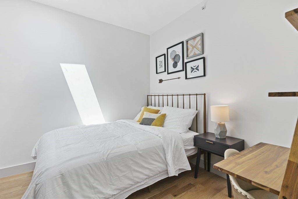 43 Wordsworth St # 3 Property Photo 14