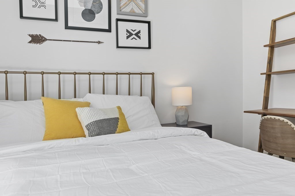 43 Wordsworth St # 3 Property Photo 15