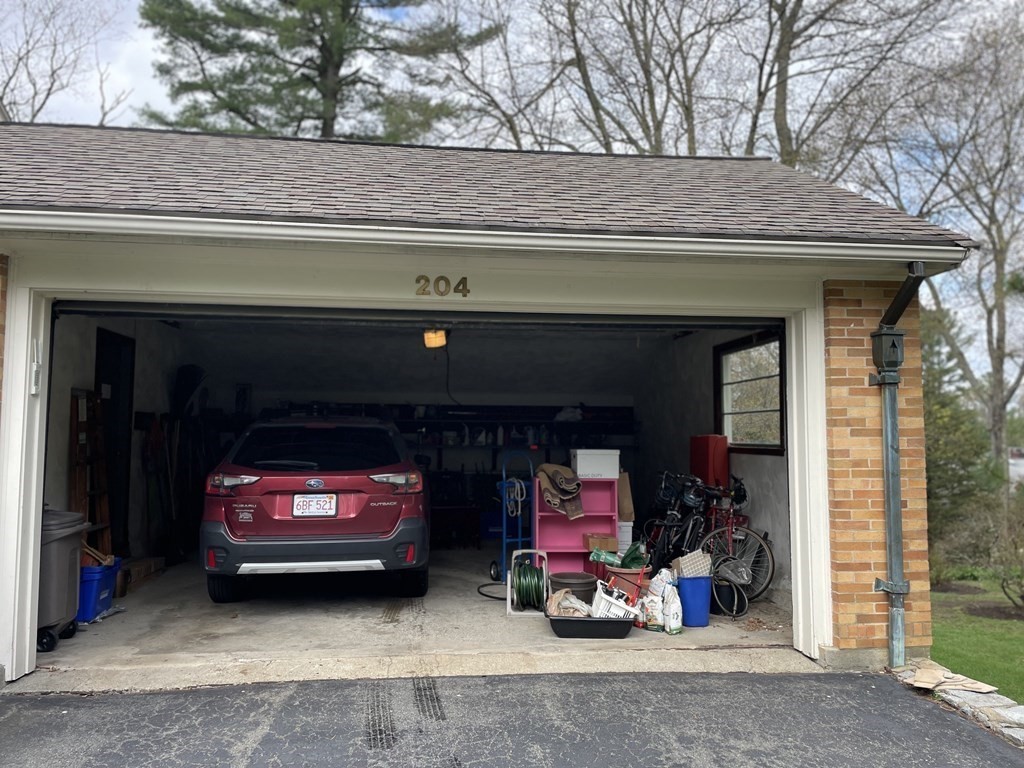 204 Follen Rd. Property Photo 4