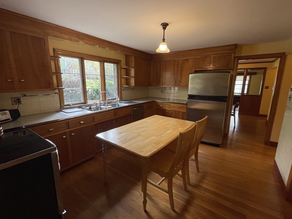 204 Follen Rd. Property Photo 8