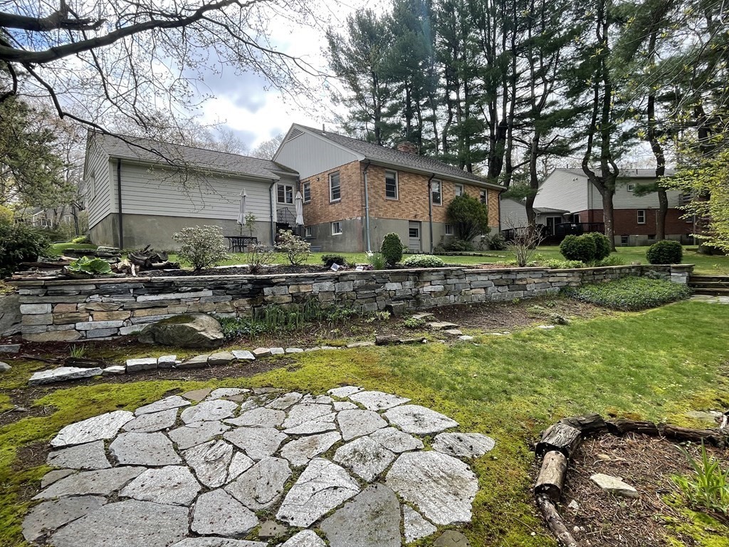204 Follen Rd. Property Photo 25