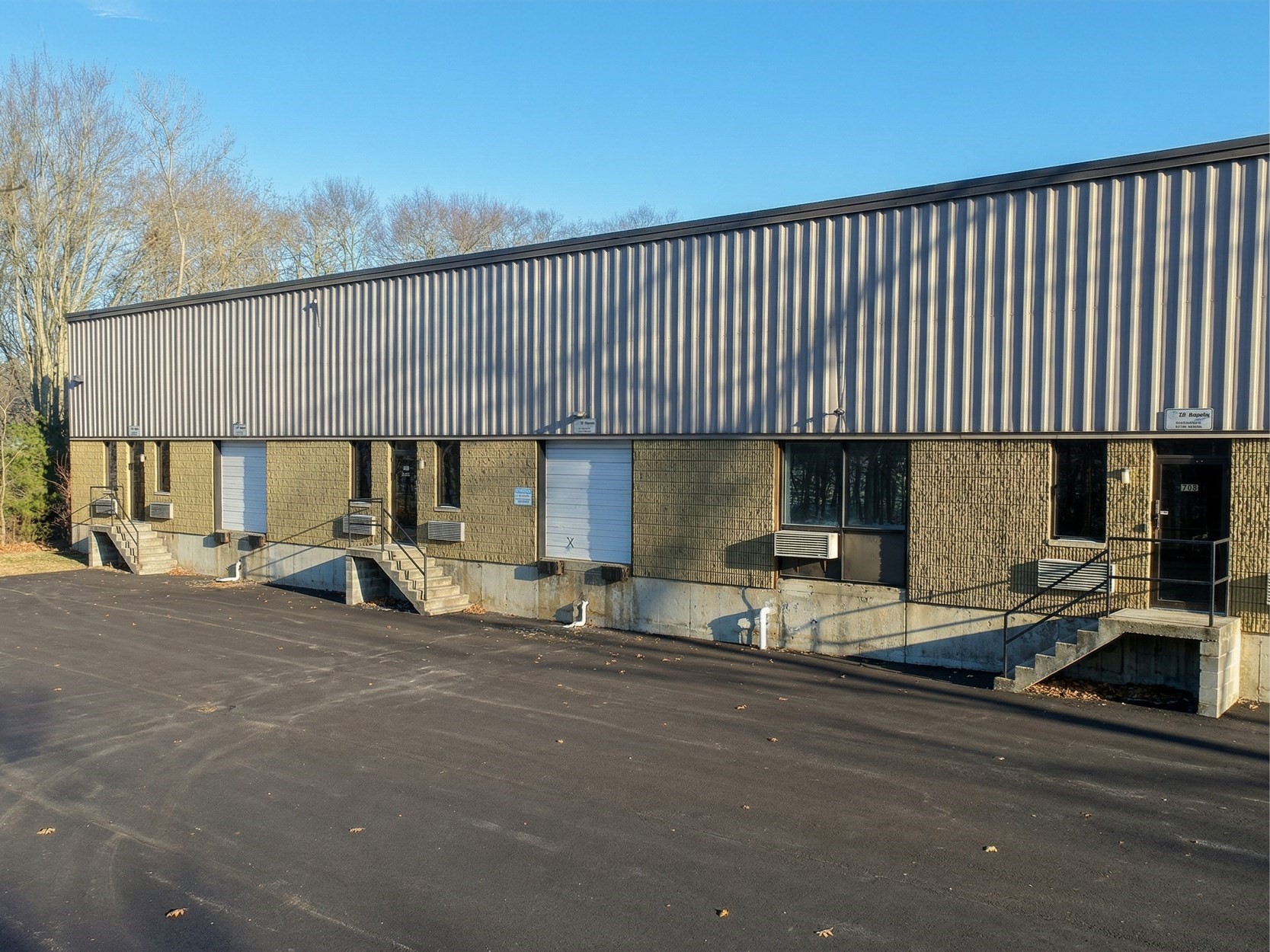 70 Hawes Way Property Photo 2