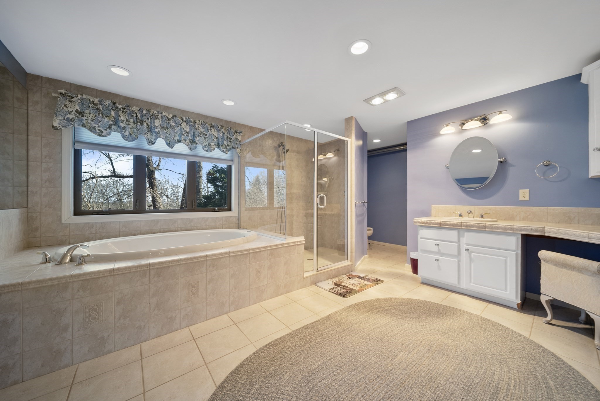 2 Remington Court Property Photo 12