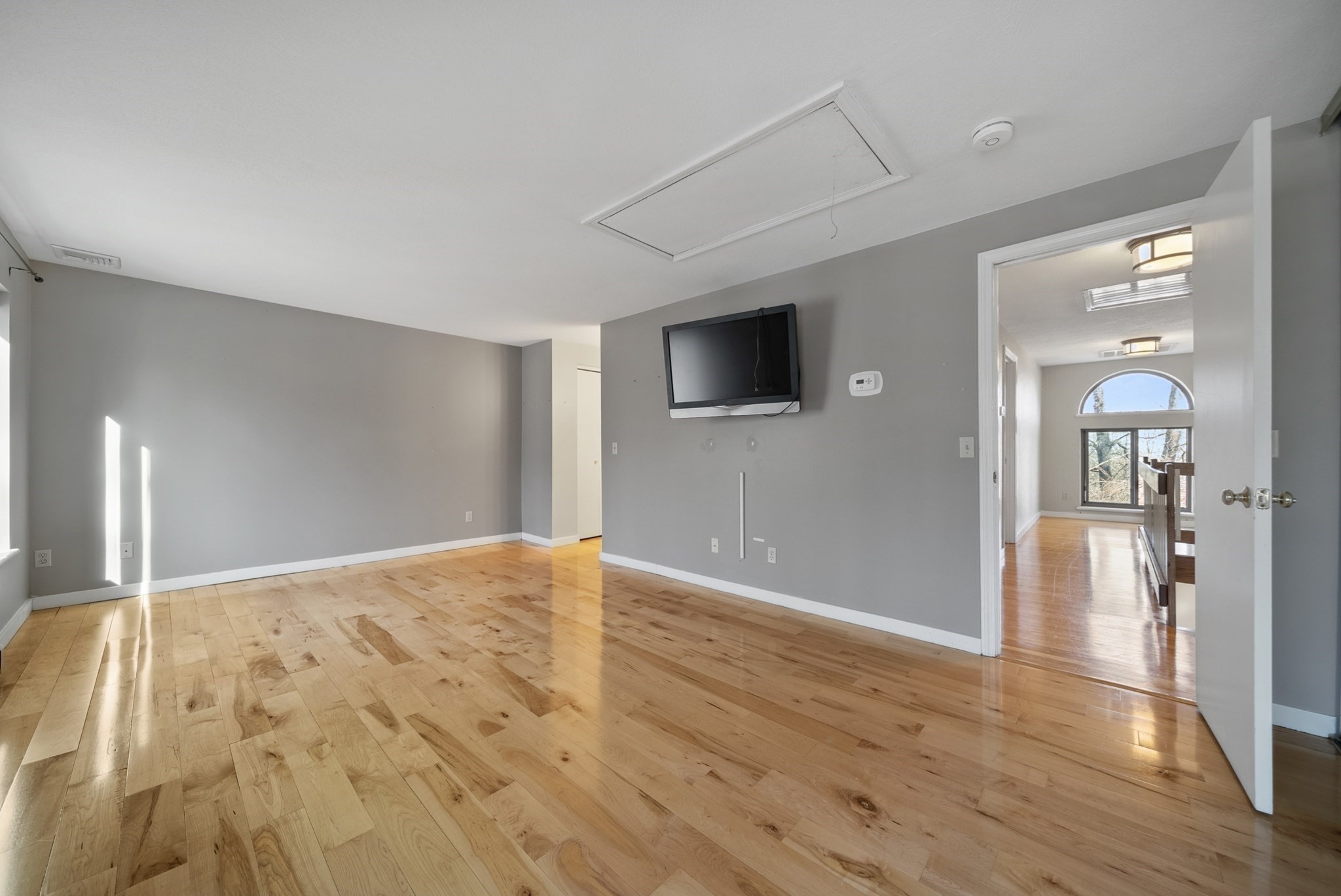 2 Remington Court Property Photo 16