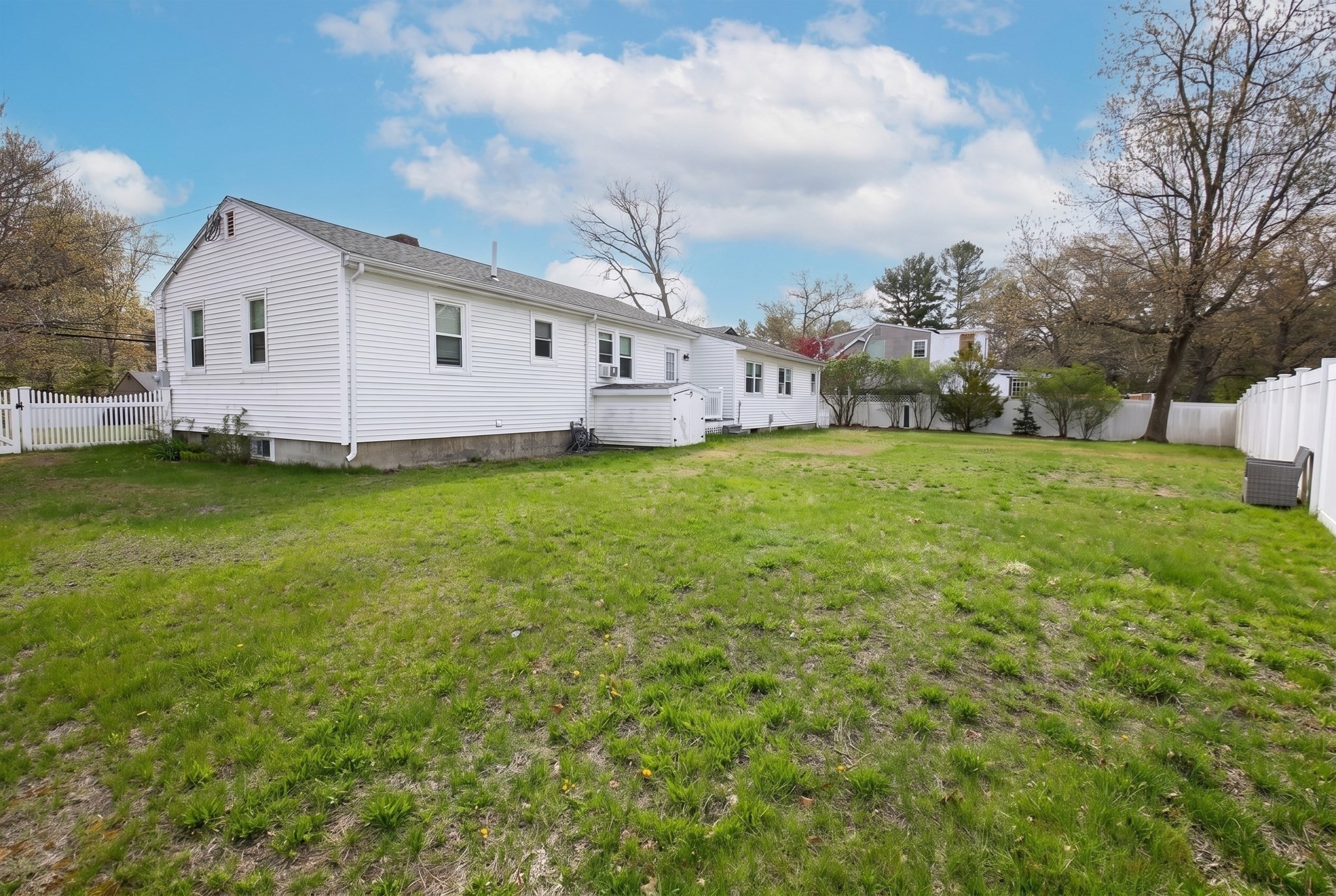 969 Chandler Street Property Photo 11