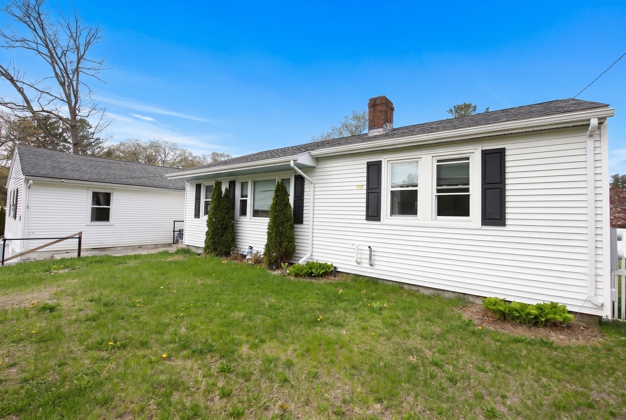 969 Chandler Street Property Photo 13
