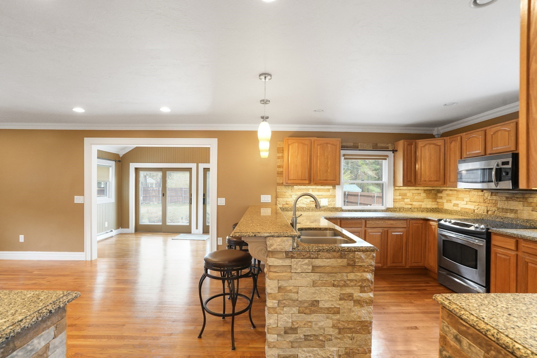 56 Chipaway Rd Property Photo 3