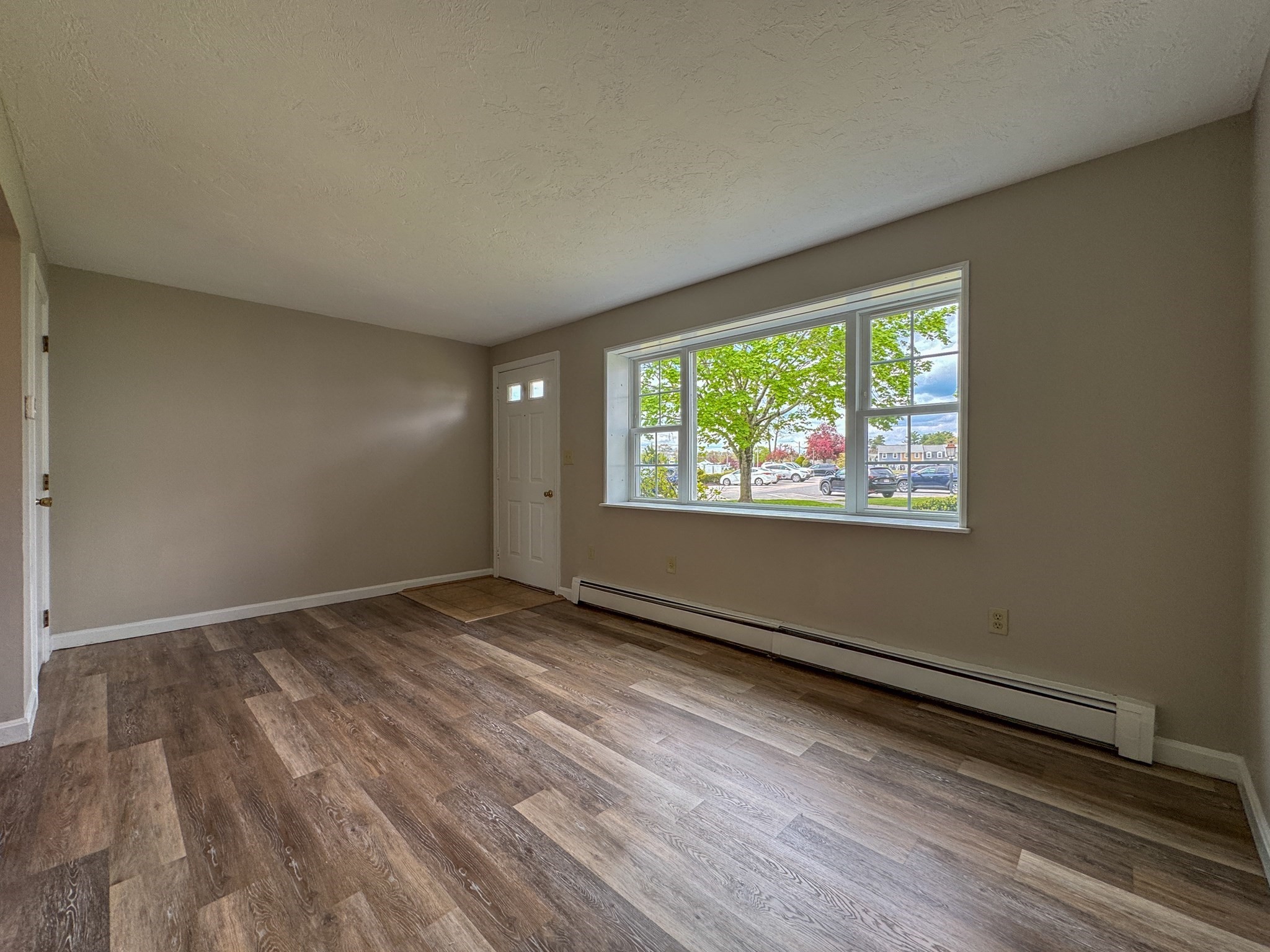 3 Lydon Ln # A1 Property Photo 8