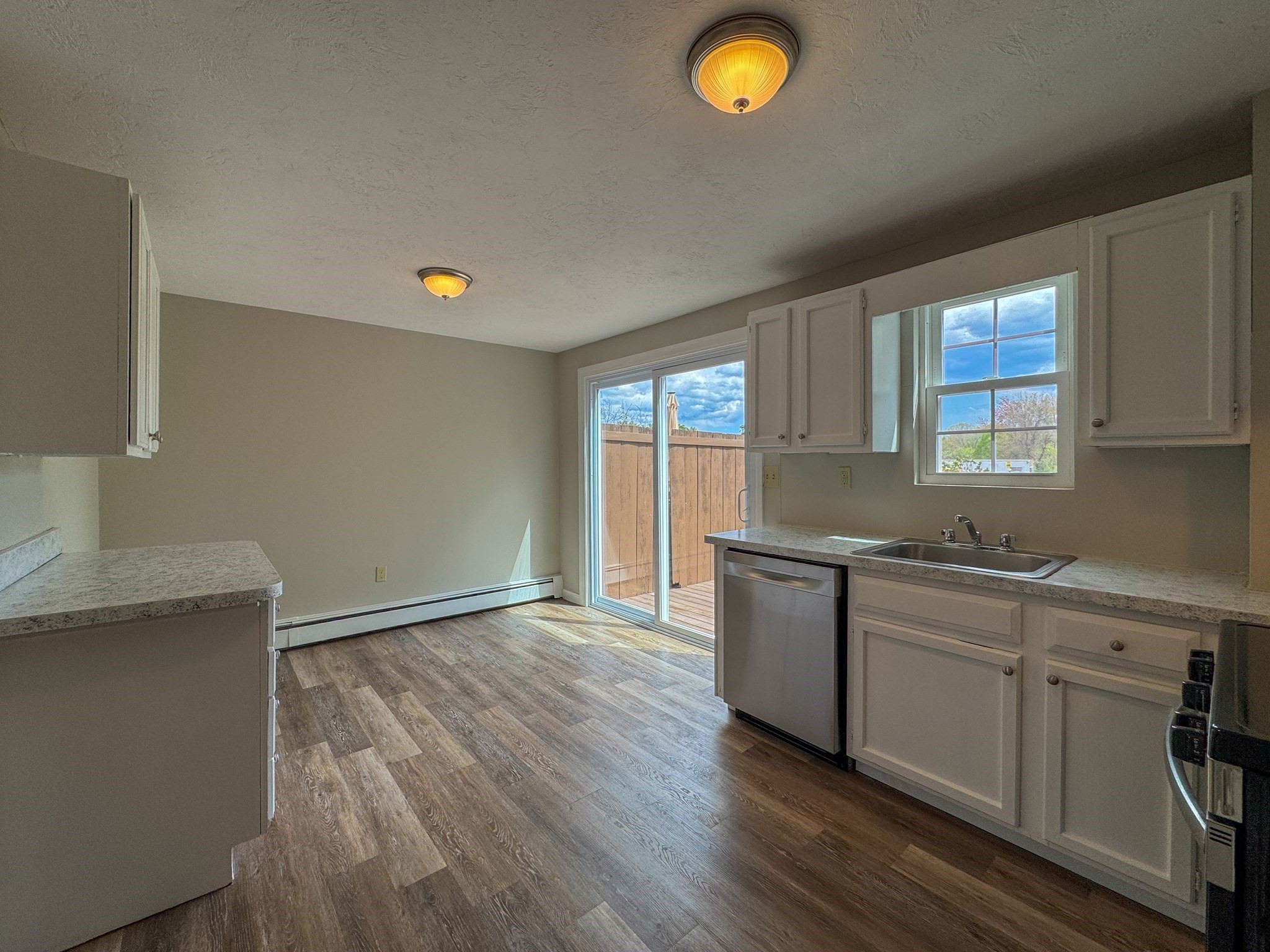 3 Lydon Ln # A1 Property Photo 13