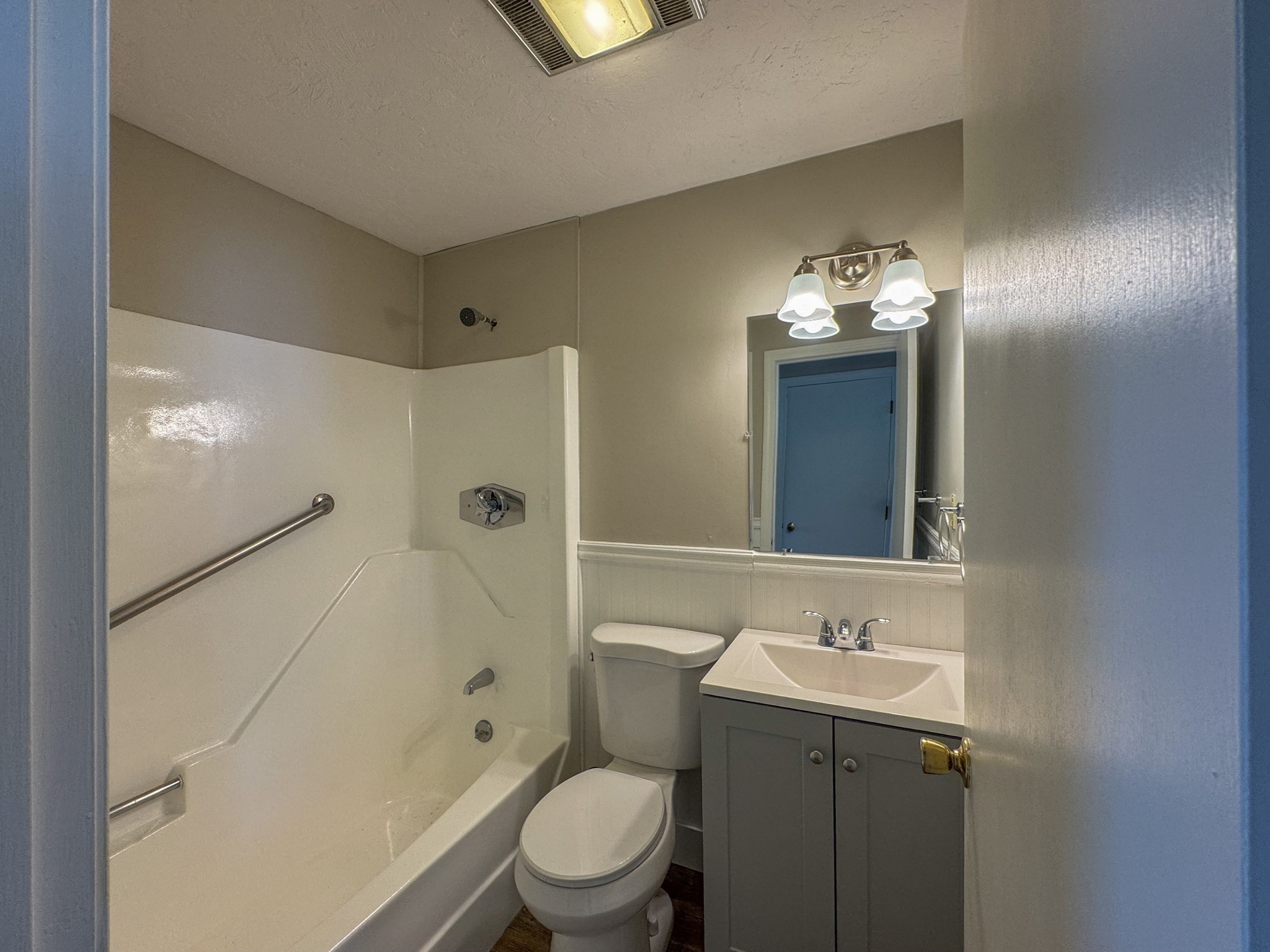 3 Lydon Ln # A1 Property Photo 23