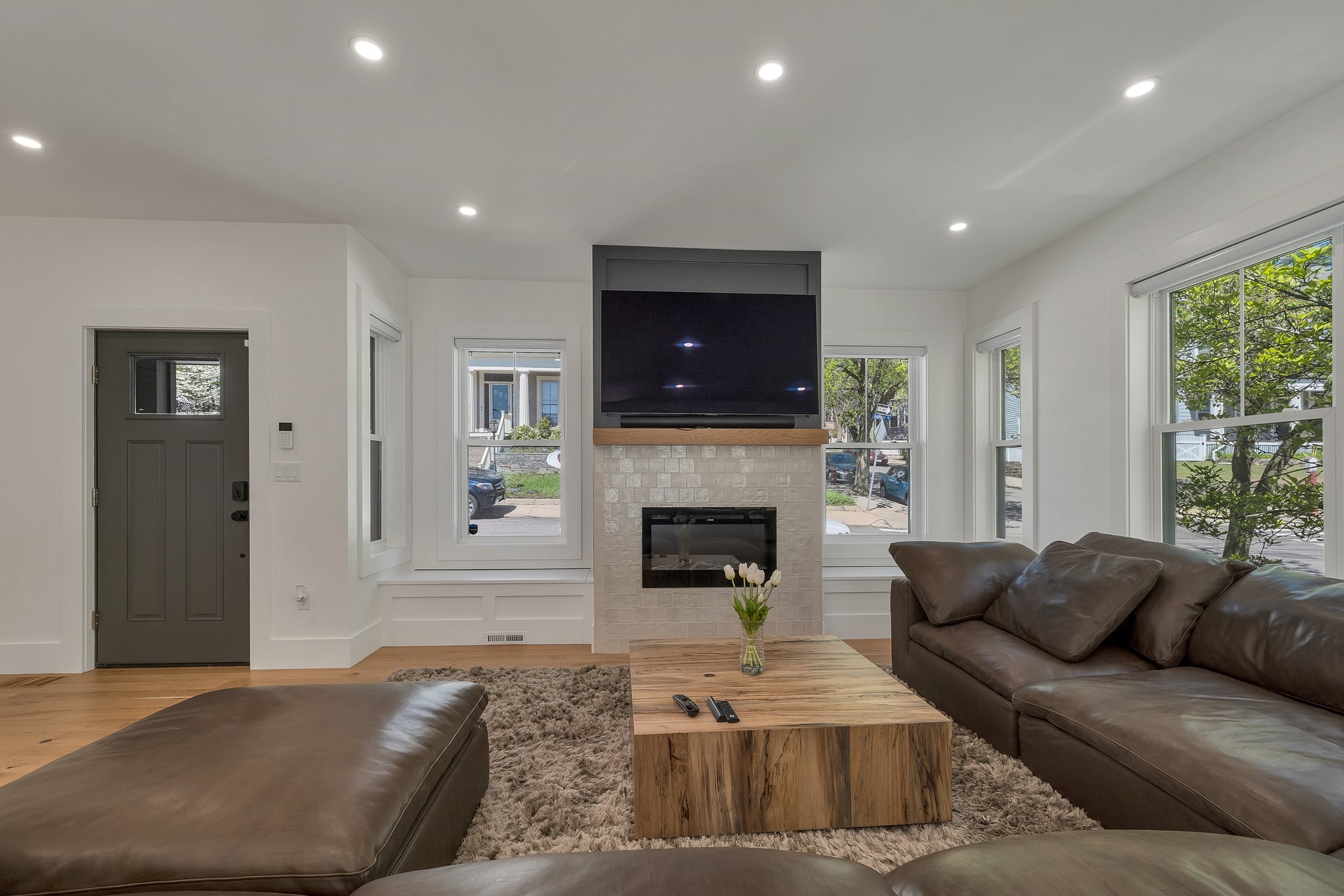 22 Harvard St Property Photo 9
