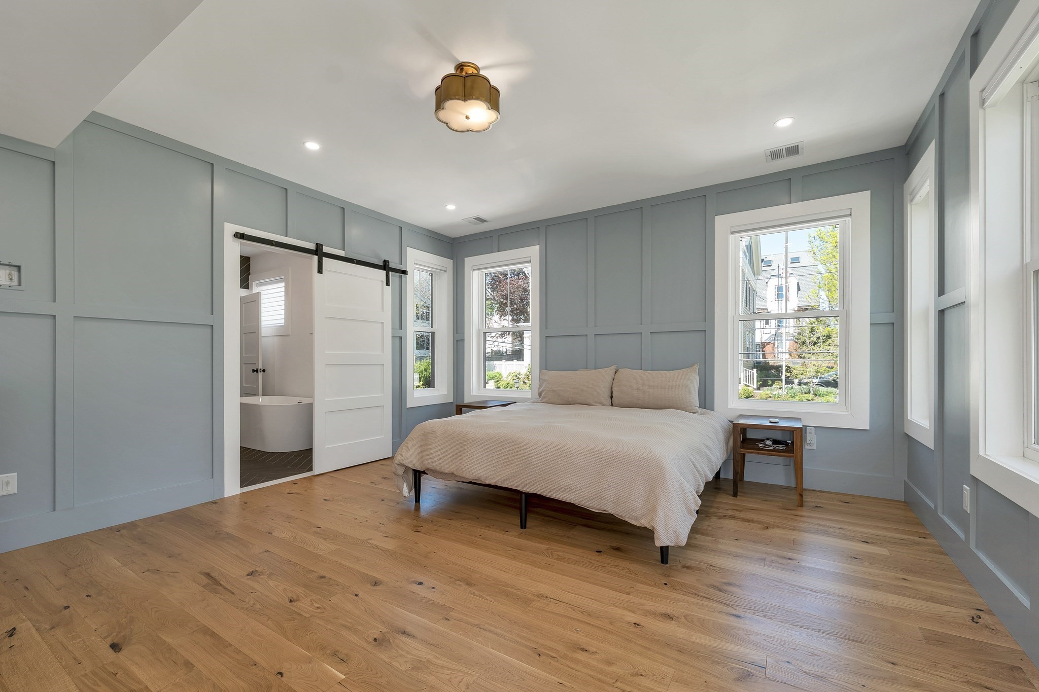 22 Harvard St Property Photo 18