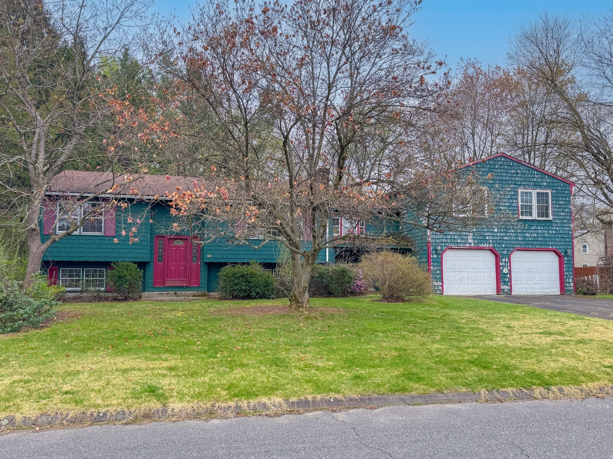 60 White Fox Rd Property Photo 1