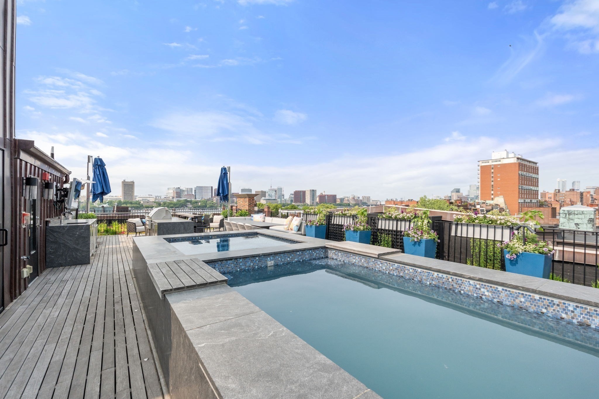 401 Beacon Street PH Property Photo 1