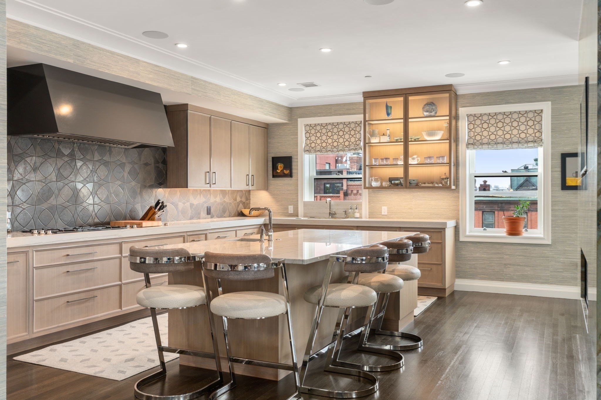401 Beacon Street Ph Property Photo 13