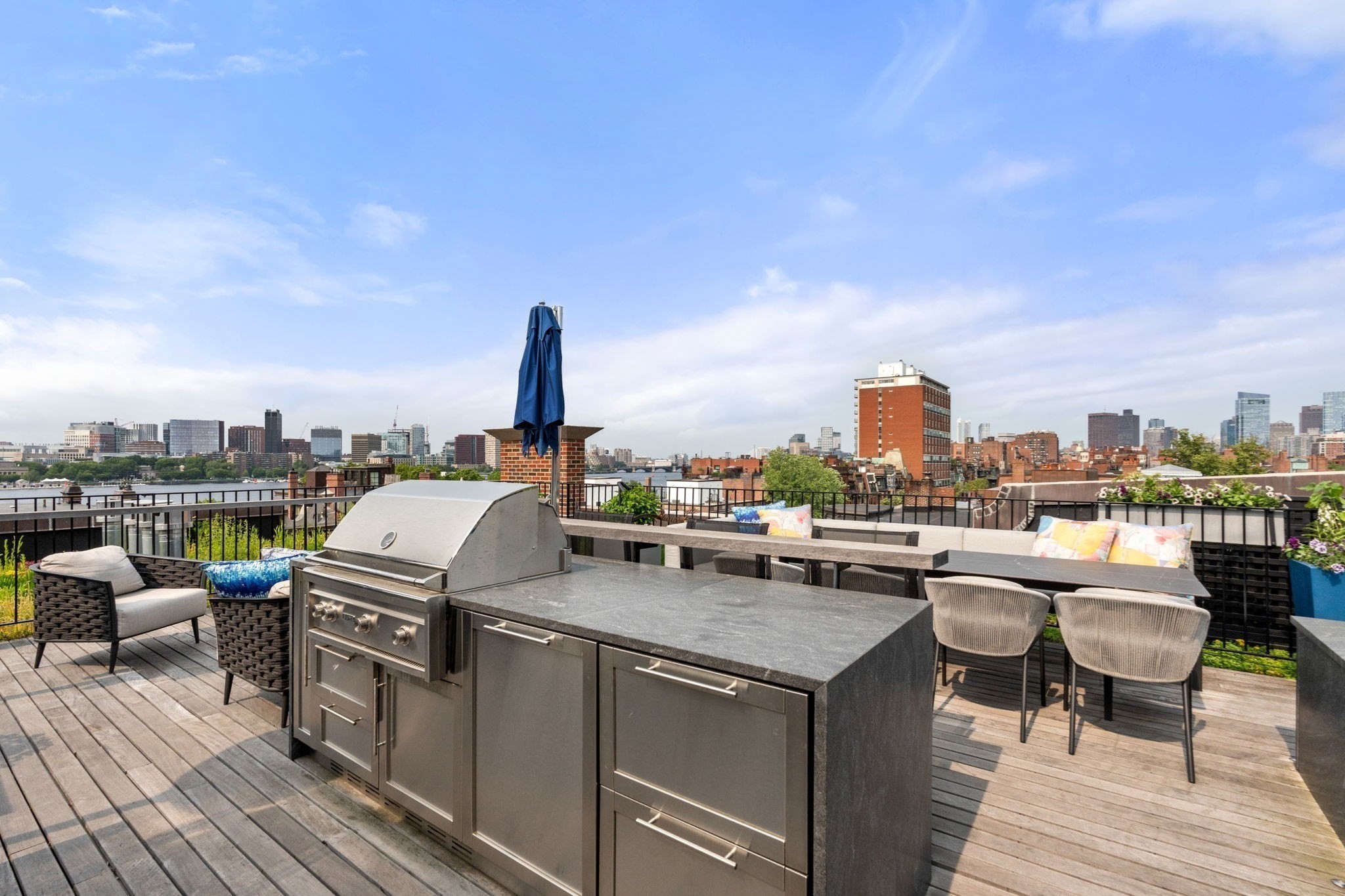 401 Beacon Street Ph Property Photo 32