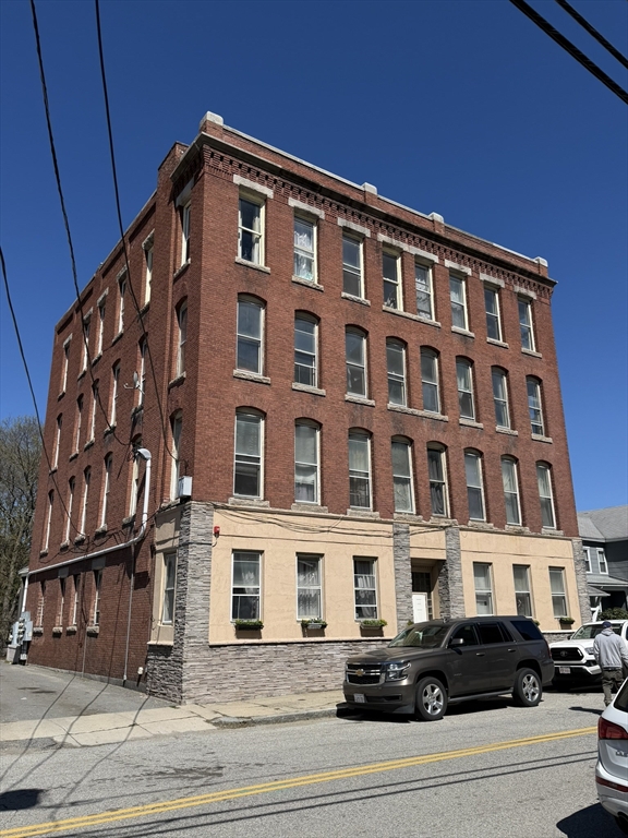 112 School Property Photo 1