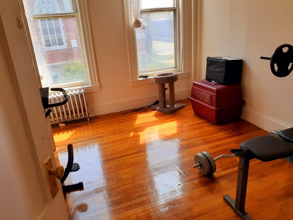 112 School Property Photo 12