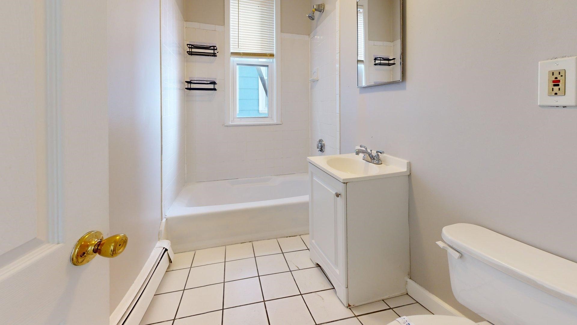 163-165 Hichborn Street # 2 Property Photo 10