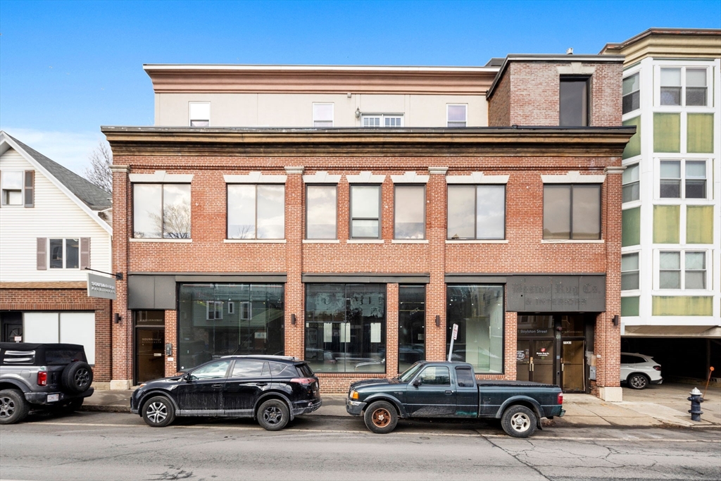 75-81 Boylston St # B Property Photo 1