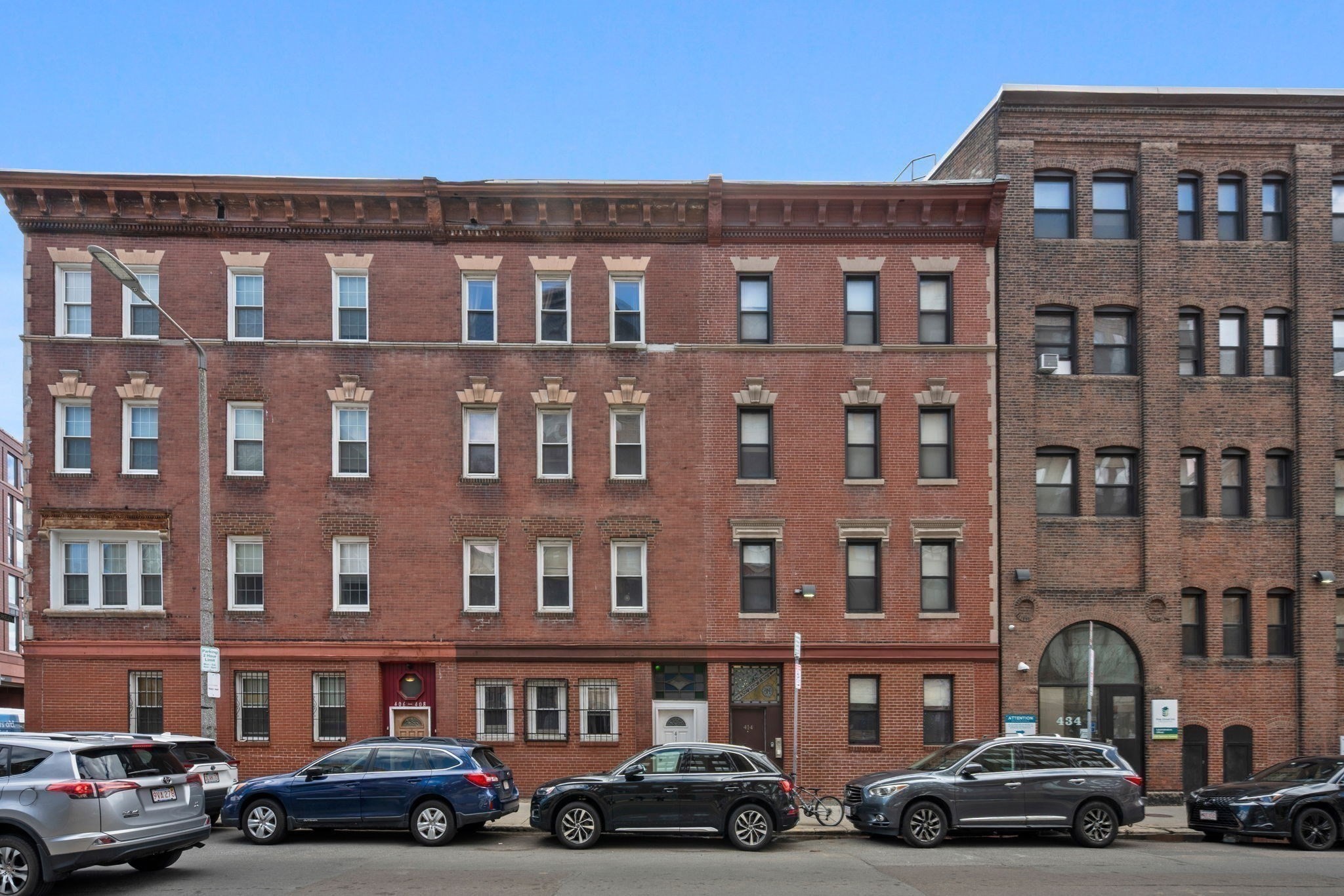 410 Harrison Ave Property Photo 1