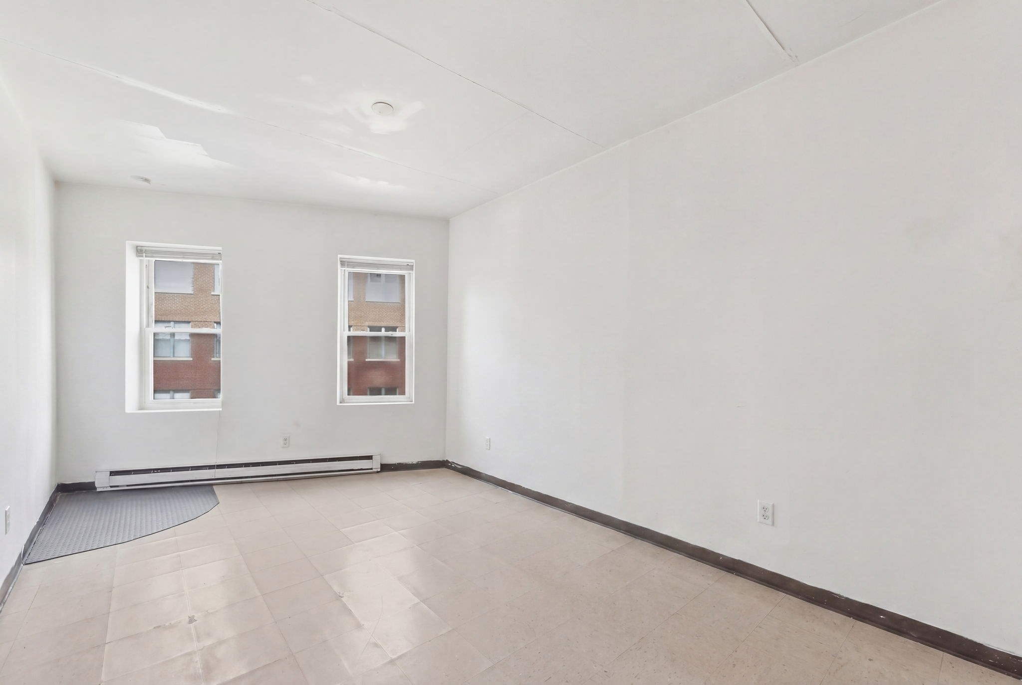 410 Harrison Ave Property Photo 15