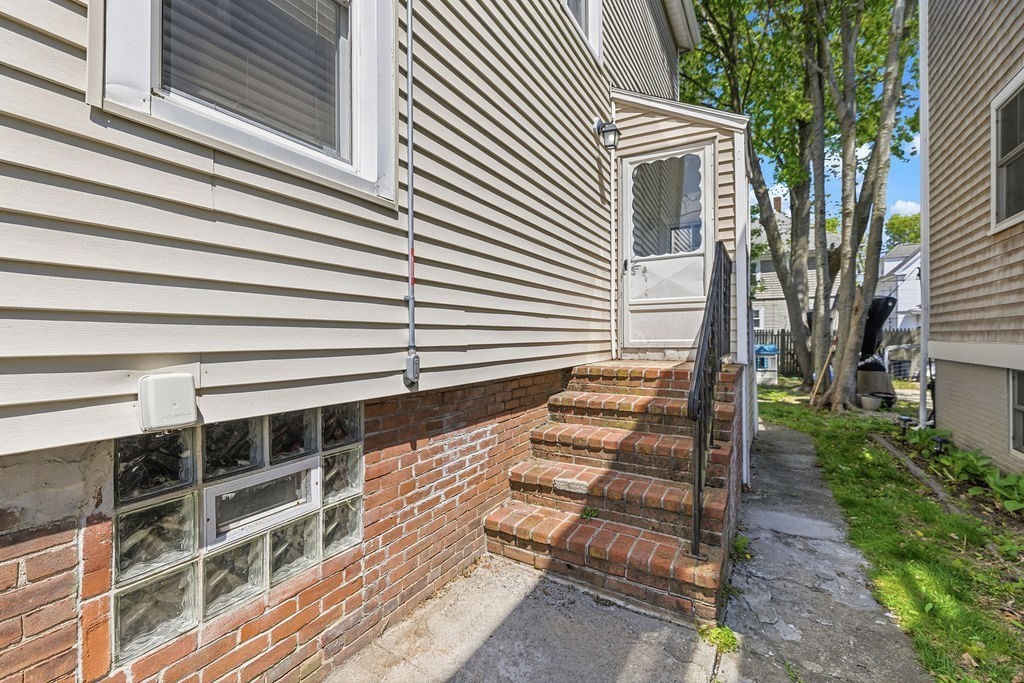 38 Liberty St Property Photo 30