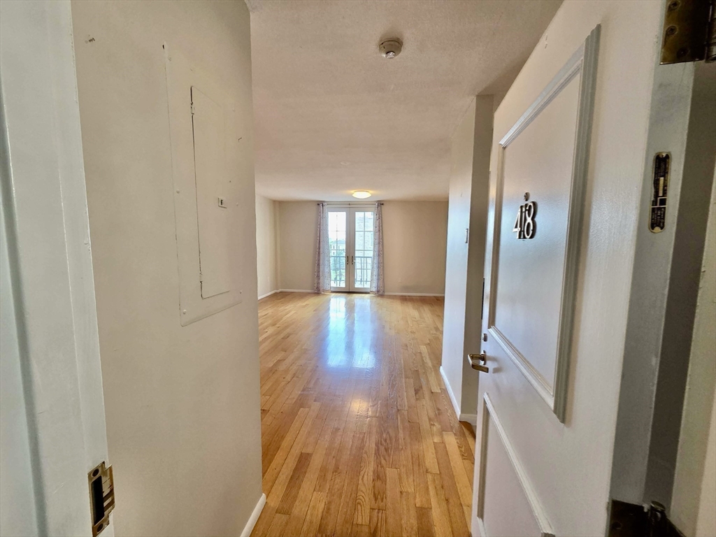 100 Marina Dr # 418 Property Photo 10