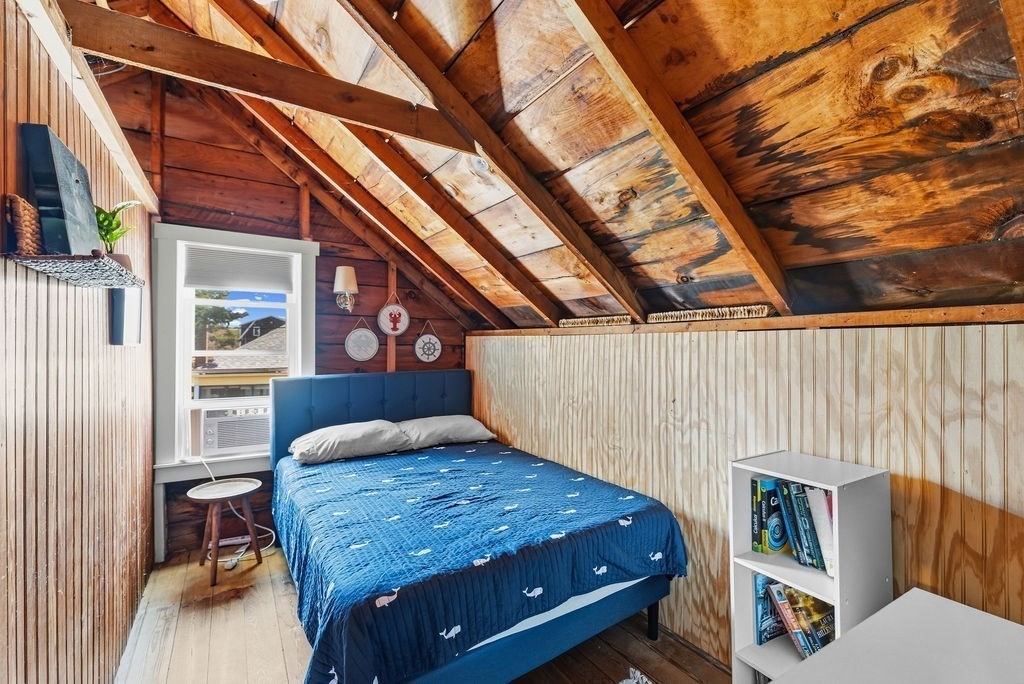 17 Island St Property Photo 20