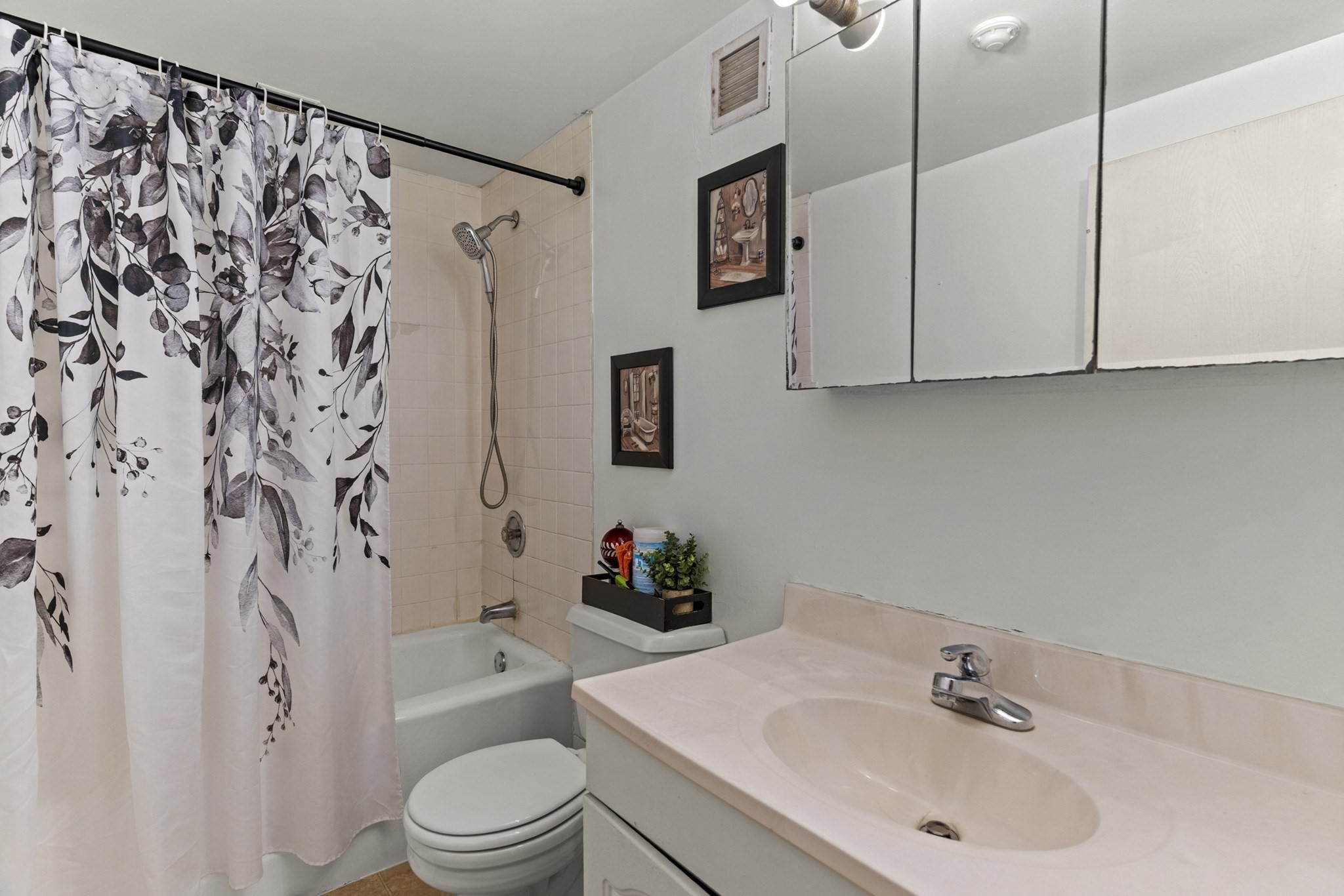 175 Quincy Shore Dr # B66 Property Photo 19