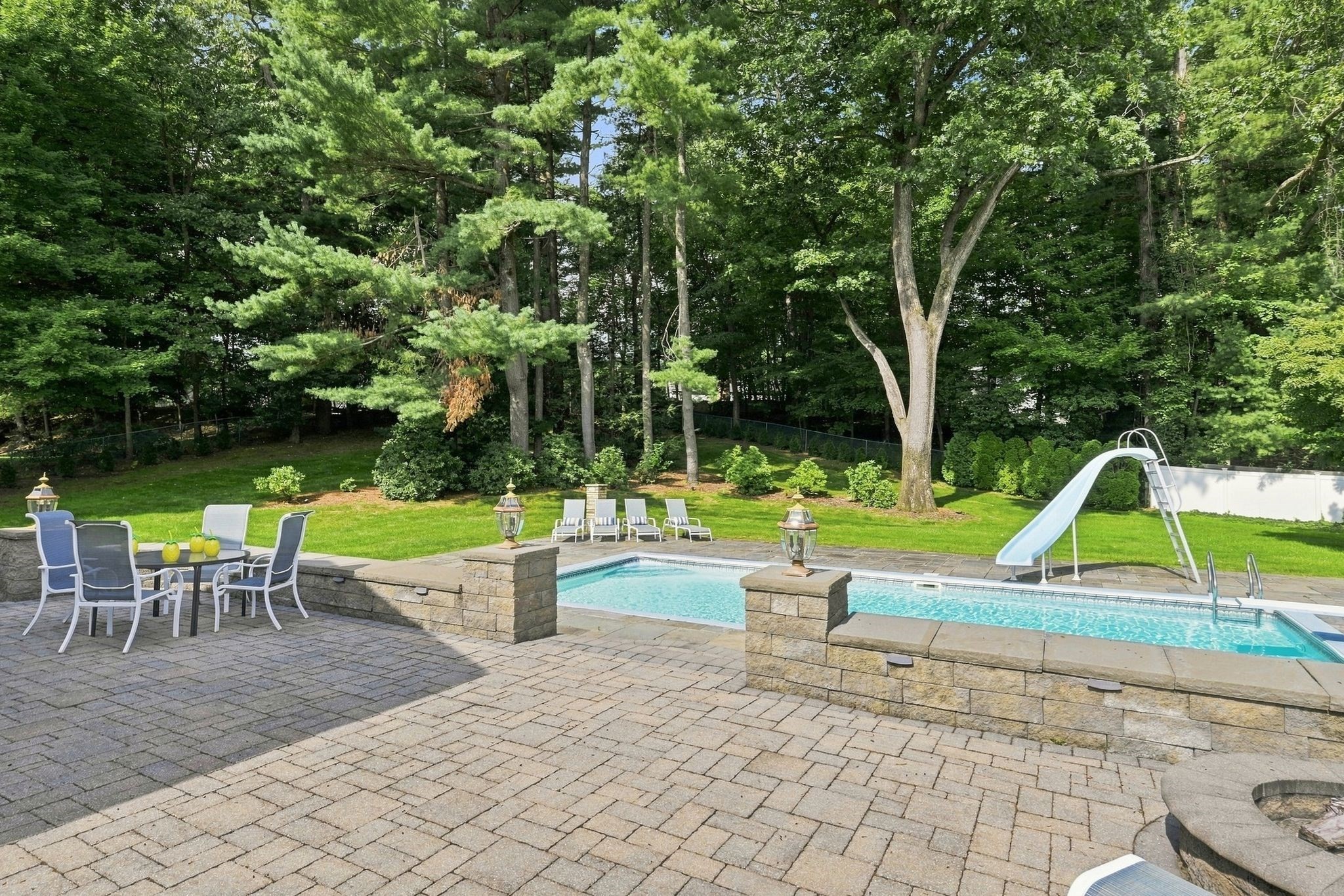 186 Tanglewood Drive Property Photo 6
