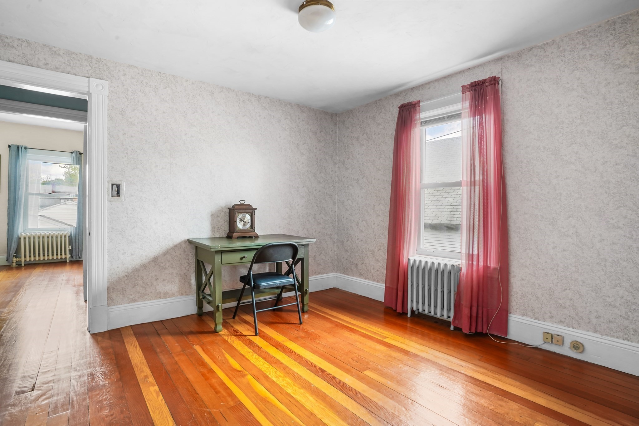 122 S Walker St Property Photo 7