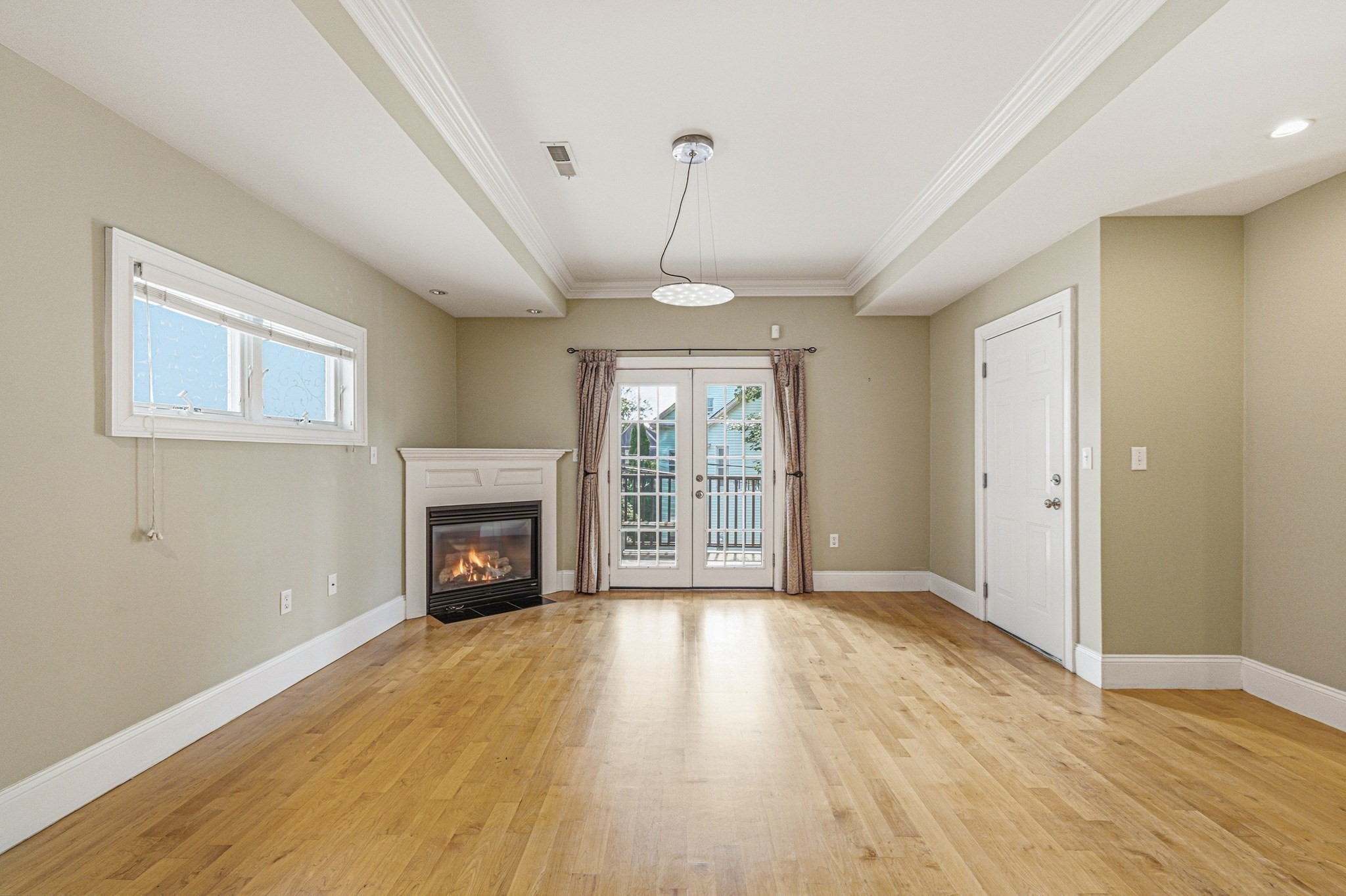 5 Mount Vernon St # 2 Property Photo 8