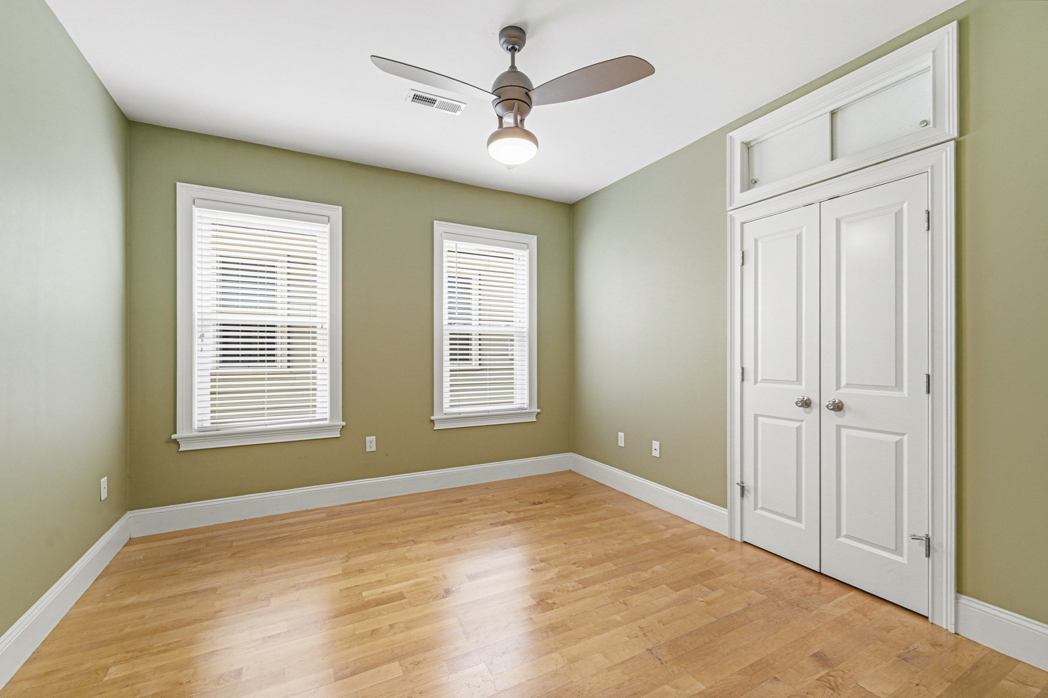 5 Mount Vernon St # 2 Property Photo 18